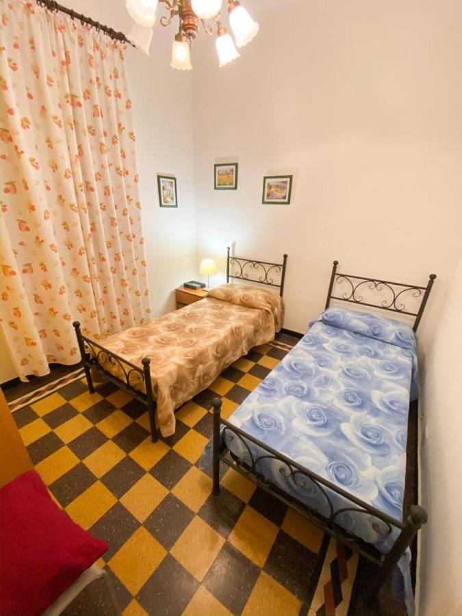Grillo Apartment 莱万托 外观 照片